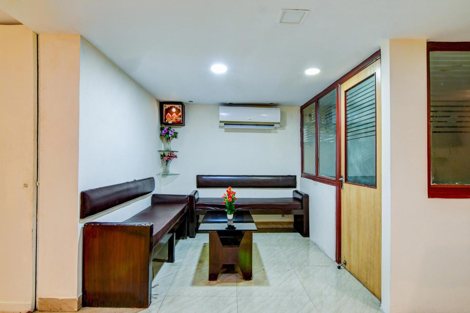 Super Hotel O Sarat Bose Road Formerly Shree Guest House Calcutta Extérieur photo